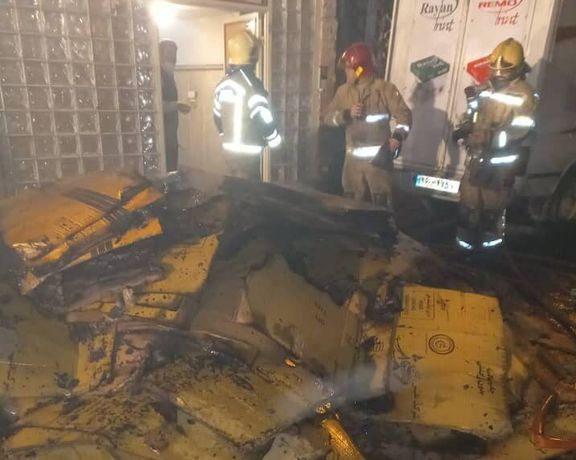 آتشنشانی تهران: یک خوابگاه در خیابان نجاتاللهی تهران یکشنبه شب دچار آتشسوزی شد