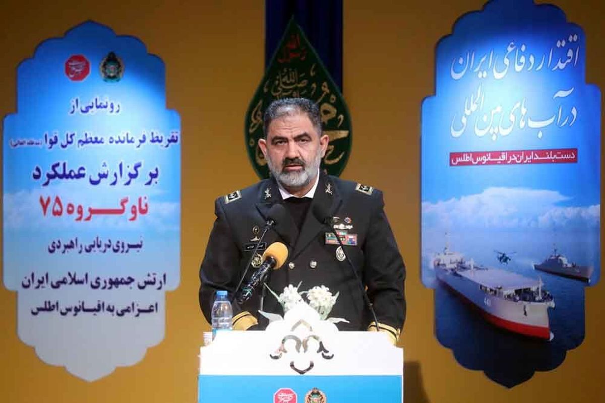 Iranian Army's Navy commander Shahram Irani (file photo)