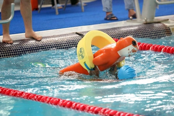 ایسنا: با تعطیل شدن اماکن ورزشی در بحران کرونا، ناجیها و مربیان به مسافرکشی روی آوردهاند