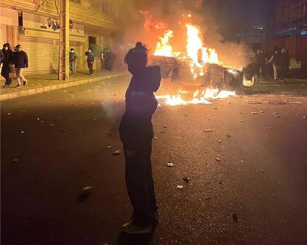 Female protestors including minors sexually assaulted in Iran's custody 