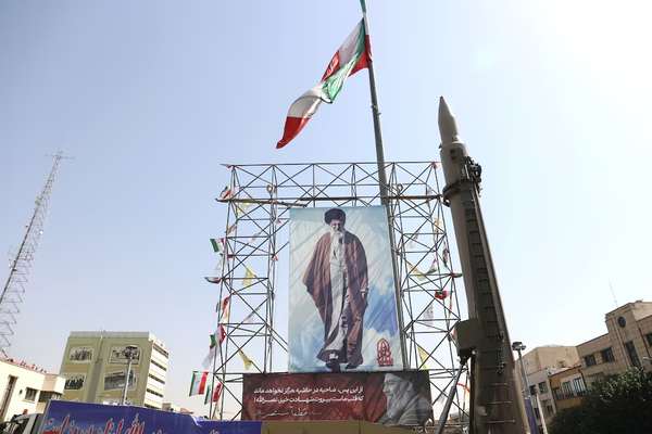 Iran builds its security, doesn’t buy it, foreign minister says
