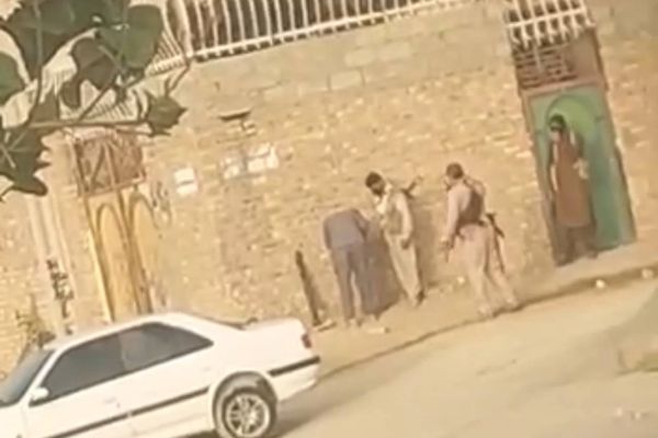 مقتل عنصر من الحرس الثوري الإيراني و8 مسلحين خلال اشتباكات في بلوشستان