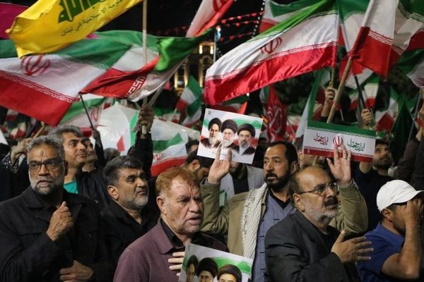 روزنامه کیهان: میتوانیم به دلیل نقض آتشبس در لبنان، جنگ علیه اسرائیل را آغاز کنیم