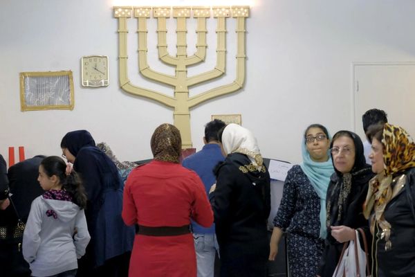 Iran summons Jewish MP over constituents’ social media activity