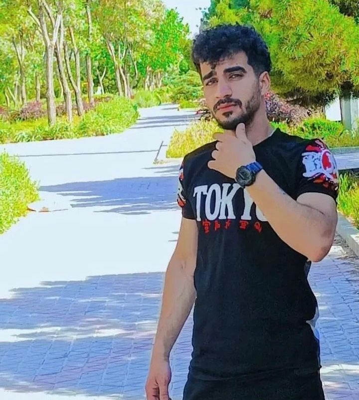 سهیل زیلابی، ۲۴ ساله و ساکن یزدانشهر، جمعه ۱۹ دی با شلیک مستقیم نیروهای سرکوب کشته شد