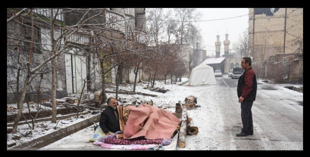 Political Prisoners Call For Aid To Iran Quake Victims