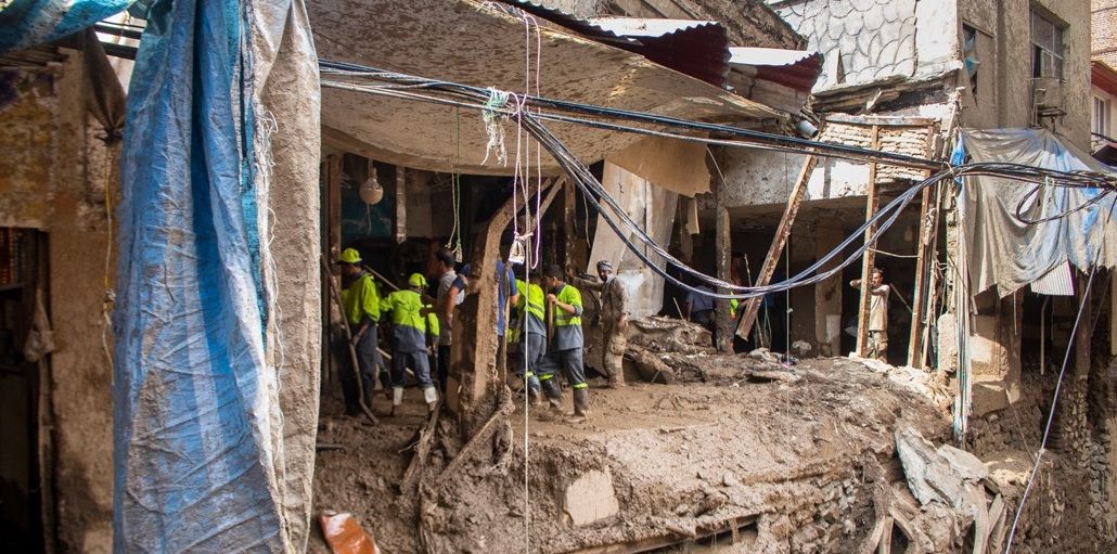 افزایش قربانیان سیل در نقاط مختلف ایران؛ بارش‌های شدید ادامه خواهد یافت