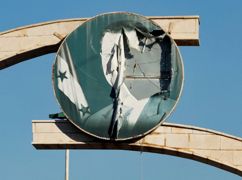 اسرائیل اسناد روابط حماس با سپاه پاسداران و حکومت بشار اسد را در غزه کشف کرد