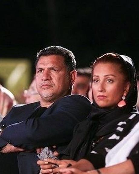 علی دایی: ممنوعالخروج بودن همسرم کذب محض است