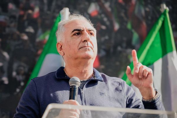 شاهزاده رضا پهلوی: رژیم برای مقابله با مردم در خیابانها با کمبود شدید نیرو روبهروست