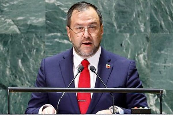 وزیر خارجه ونزوئلا: از حمایت جمهوری اسلامی در مقابل قلدری آمریکا متشکرم