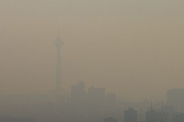 حالة غير صحية وشديدة الخطورة.. تلوث الهواء في طهران وعدة محافظات يصل إلى "الوضع الأحمر"