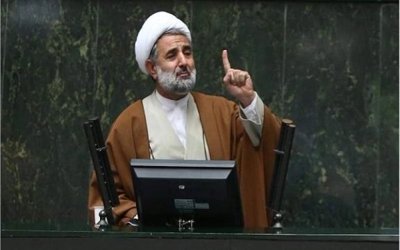 عضو کمیسیون امنیت ملی مجلس: یک کودک دبستانی بهتر از ما فیالبداهه صحبت میکند