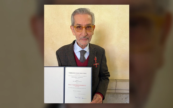 عالیترین نشان لیاقت آلمان به مهران براتی اهدا شد