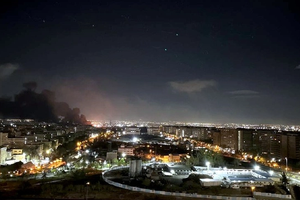 اسرائیل با نزدیک شدن به ضربالاجل ترامپ، تاسیسات پتروشیمی ایران را هدف قرار داد