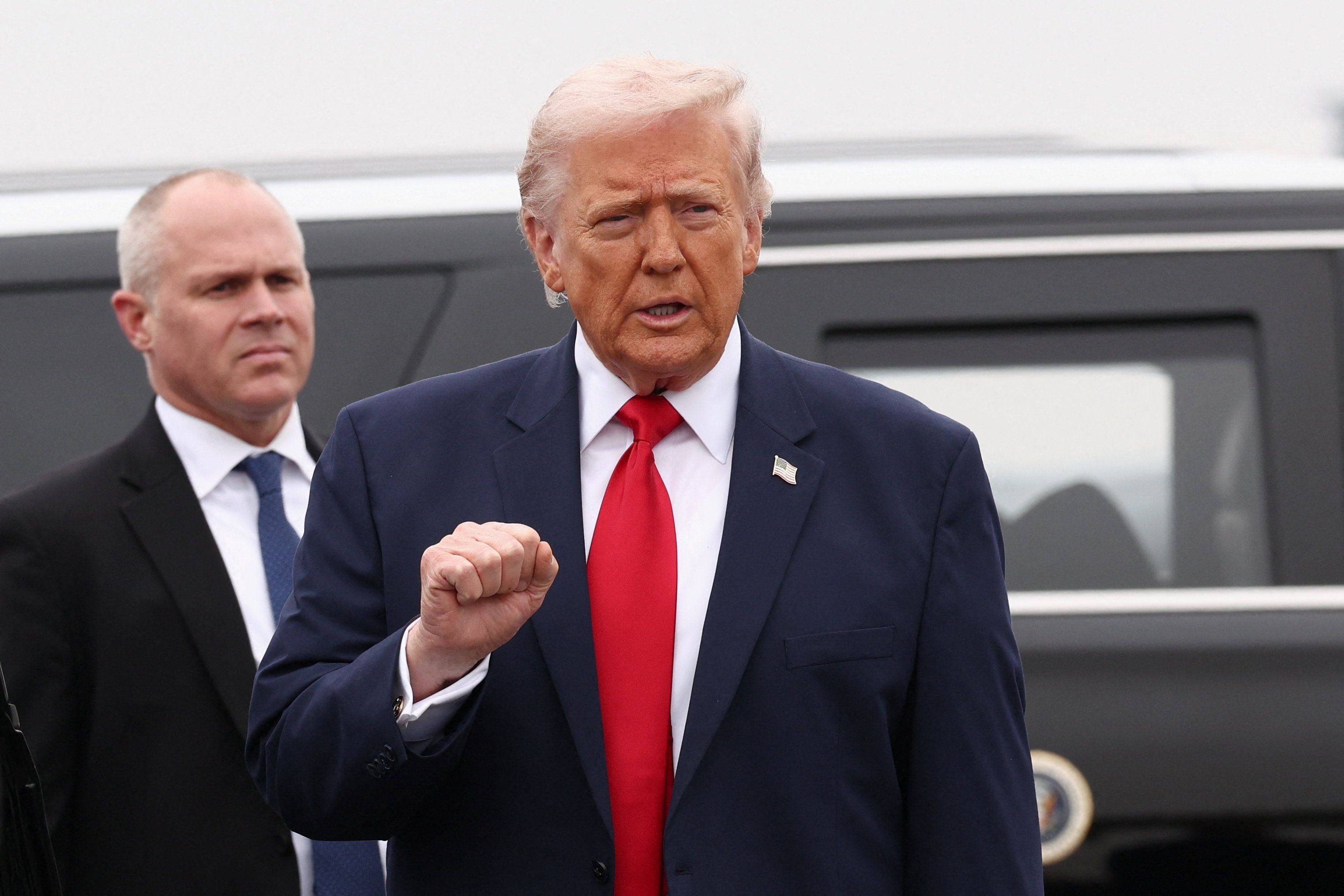 احتمال موج گسترده از حملات آمریکا و اسرائیل، با آخرین ضرب‌الاجل ترامپ برای جمهوری اسلامی