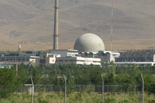 وكالة تابعة للحرس الثوري مخاطبة ترامب:تدمير المنشآت النووية الإيرانية سيكون له عواقب وخيمة