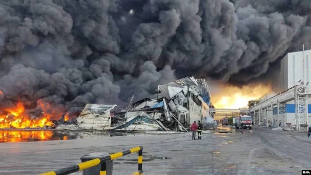 Large Blaze Destroys Food Processing Plant In Iran