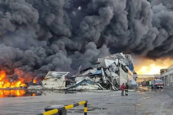 Large Blaze Destroys Food Processing Plant In Iran