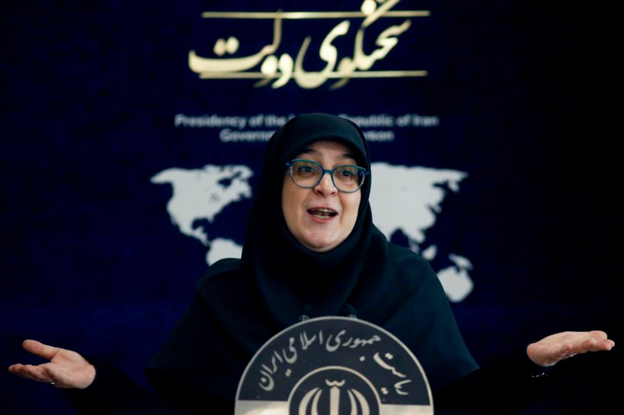 مهاجرانی، سخنگوی دولت: درآمد افزایش قیمت بنزین فقط صرف معیشت مردم می‌شود