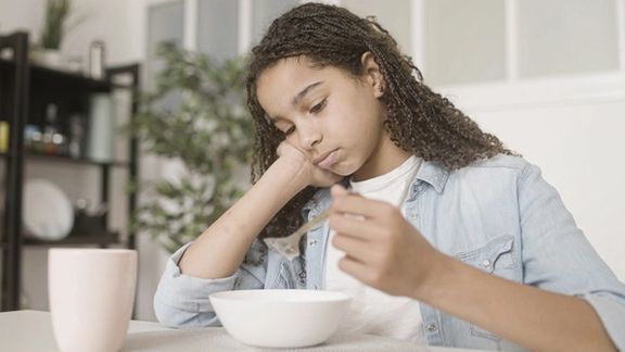 کشف جدید محققان درباره رابطه میان رشد مغزی با پرخوری و بیاشتهایی عصبی