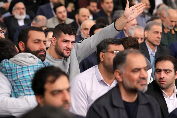 تمسخر امیررضا معصومی توسط خبرگزاری سپاه بهدلیل تلاش قانونی برای دریافت تابعیت