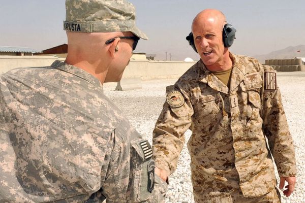 نائب قائد "سنتكوم" السابق:الهجوم المحتمل على إيران سيستهدف منصات الصواريخ في مرحلته الأولى