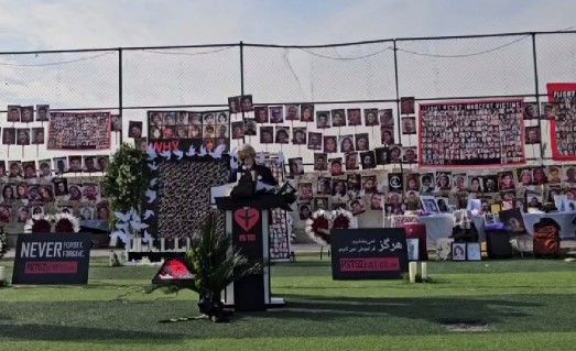 پدر یکی از کشته‌شدگان پی‌اس۷۵۲: تصمیم سرنگونی هواپیما را در بیت خامنه‌ای گرفتند