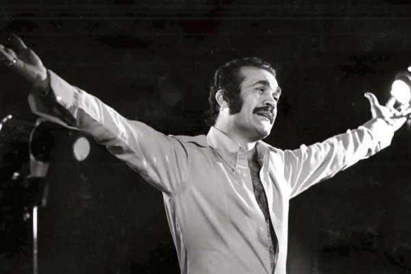 في ذكرى اغتيال فريدون فرخزاد.. النظام الإيراني مستمر في سلسلة الاغتيالات الخارجية