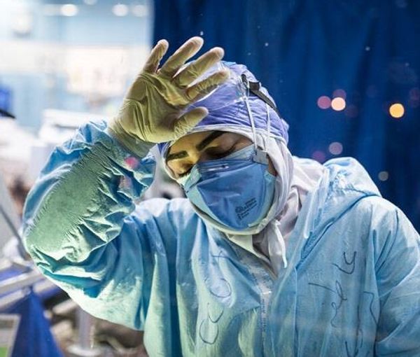 کمبود ۱۰۰ هزار پرستار در پی مهاجرت و کرونا؛ فرسودگی پیش از موعد به دلیل شیفت‌های اجباری