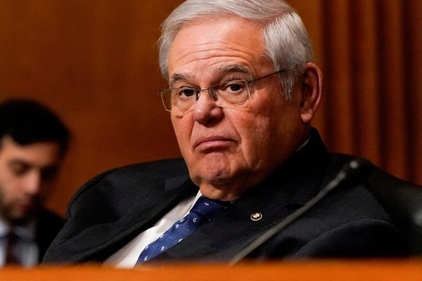 Menendez says Obama ousted him for opposing Iran nuclear deal