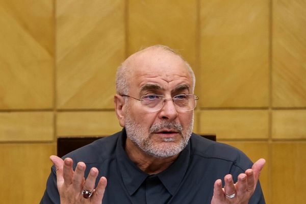 محمدباقر قالیباف: خامنهای عمر خود را صرف مبارزه با «مستکبران فاسدی چون ترامپ» کرده