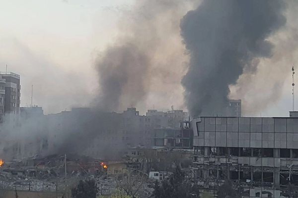 گزارشها از انفجارهای شدید؛ چندین منطقه در اصفهان هدف حمله قرار گرفت