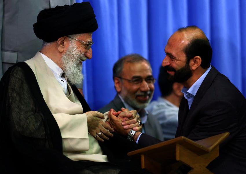 المدعي العام في مدينة مشهد ينفي "اغتيال" سعيد طوسي القارئ في مكتب المرشد