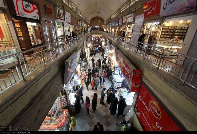 پخش شعار علیه خامنه‌ای و خمینی در بازار رضای مشهد