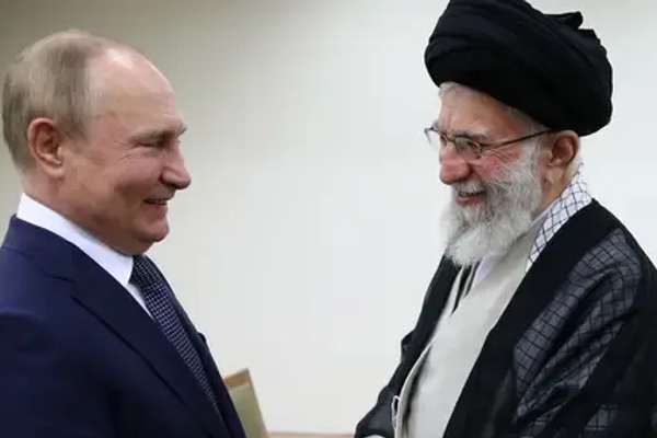 Putin asks restraint from Khamenei as regional tensions escalate
