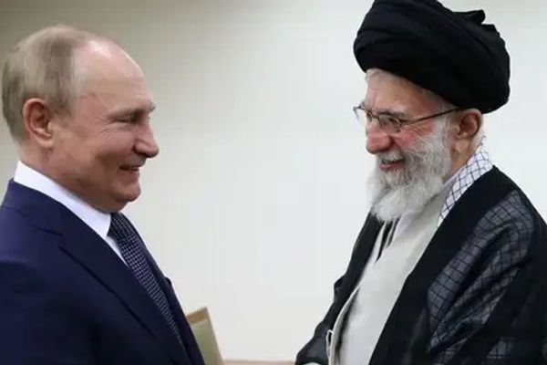 Putin asks restraint from Khamenei as regional tensions escalate