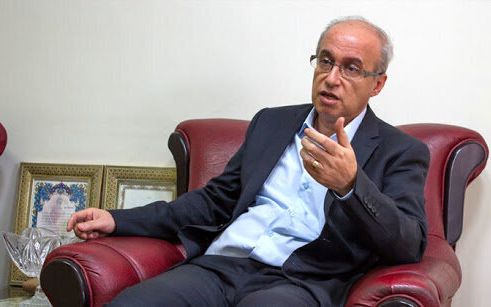 عضو کمیسیون بهداشت: در دولت قبل به جای واکسن با مبالغ کلان رمدسیویر و فاویپیراویر وارد شد