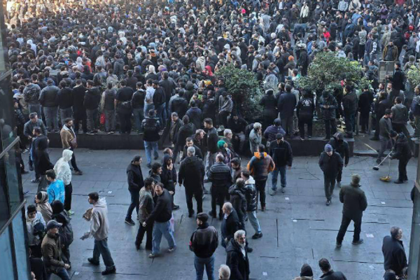 انجمن خانوادههای جانباختگان پرواز اوکراینی، همبستگی خود را با معترضان ایرانی اعلام کرد