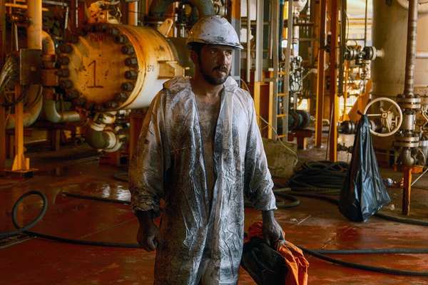 Iran’s oil lifeline could run dry by mid-December, Kpler says