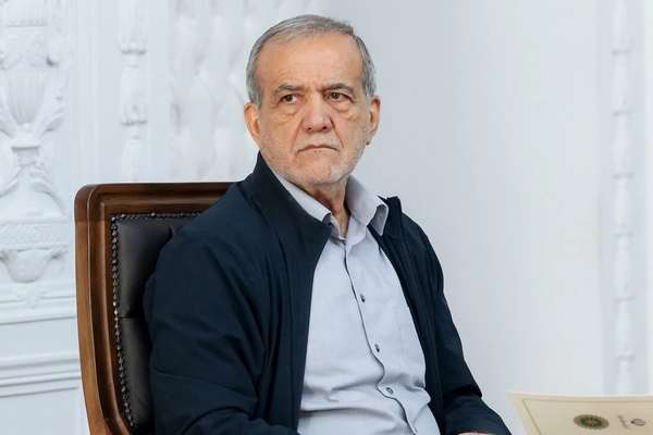 Pezeshkian blames Iran’s woes on mismanagement, not US pressure