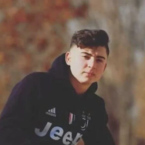 آرین کوخاییزاده، معترض زندانی در ایلام، لبهای خود را دوخت و اعتصاب غذا کرد