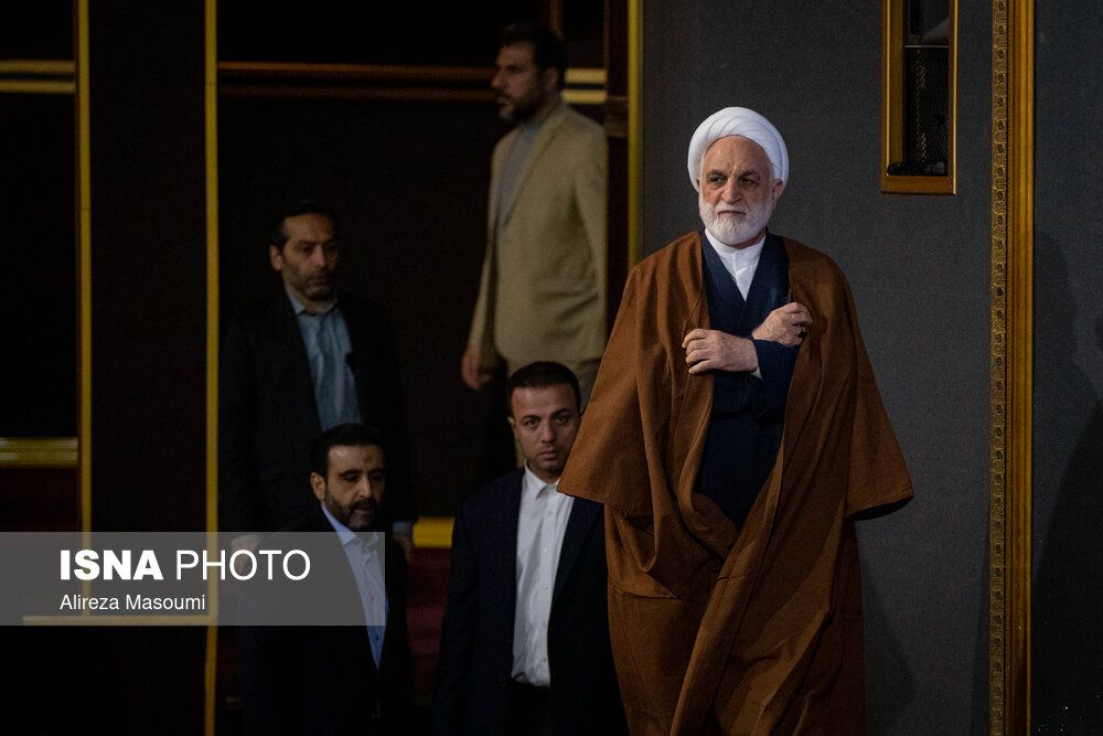 اژه‌ای در واکنش به سخنان ظریف: کارگزار نظام نباید دشمن را خوشحال کند