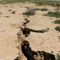 نیمی از جمعیت ایران در مناطق درگیر فرونشست سکونت دارند
