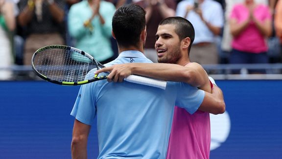 زور جوکوویچ افسانهای نرسید؛ کارلوس آلکاراس فینالیست یواساوپن شد