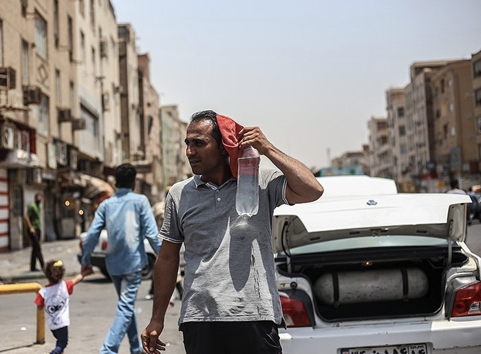 مراجعه ۲۵ نفر به مراکز درمانی در خوزستان به دلیل گرمازدگی