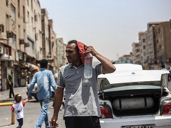 مراجعه ۲۵ نفر به مراکز درمانی در خوزستان به دلیل گرمازدگی
