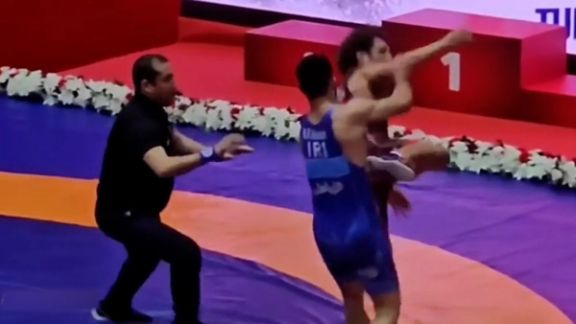 پس از درگیری در جام وهبی امره؛ کمیته انضباطی فدراسیون کشتی ملیپوش فرنگی را محروم کرد