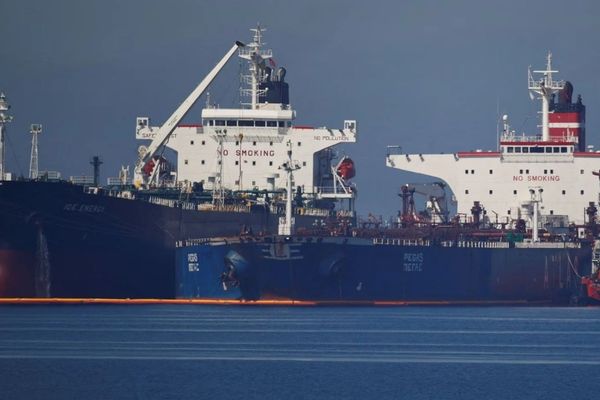 Republican Senators Demand More Enforcement Of US Sanctions On Iran