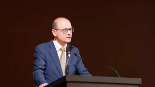 سناتور استرالیایی به ایراناینترنشنال: ارادهای جدی برای تغییر حکومت ایران وجود دارد